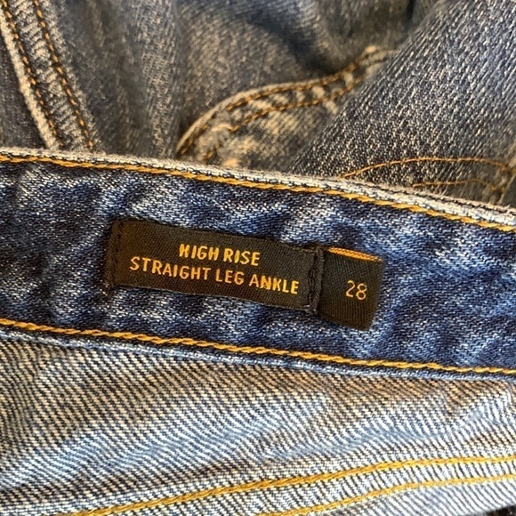 LEE VINTAGE MODERN HIGH RISE STRAIGHT LEG ANKLE JEANS DESTROYED 28 MEDIUM - Picture 9 of 9